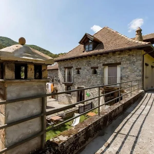 Casa Tadeguaz, hotel in Fago