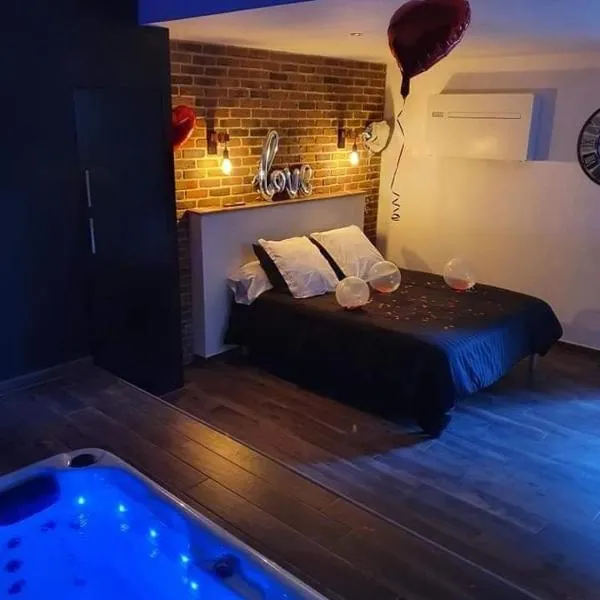 chambre romantique avec spa privatif, hotel in Éclaibes