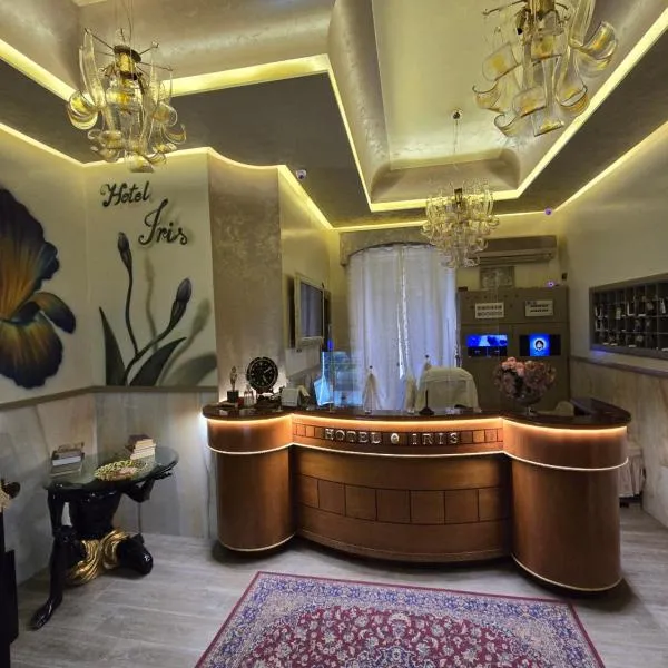 Hotel Iris, hotel di Naples
