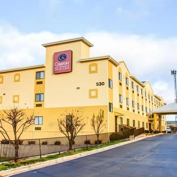Comfort Suites Lombard/Addison, hotell i Lombard