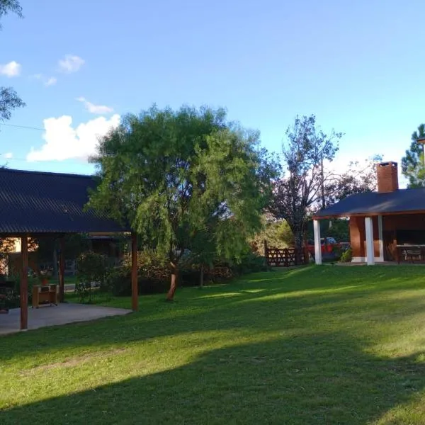 Shakty "Apart de Montaña", hotel in Los Reartes