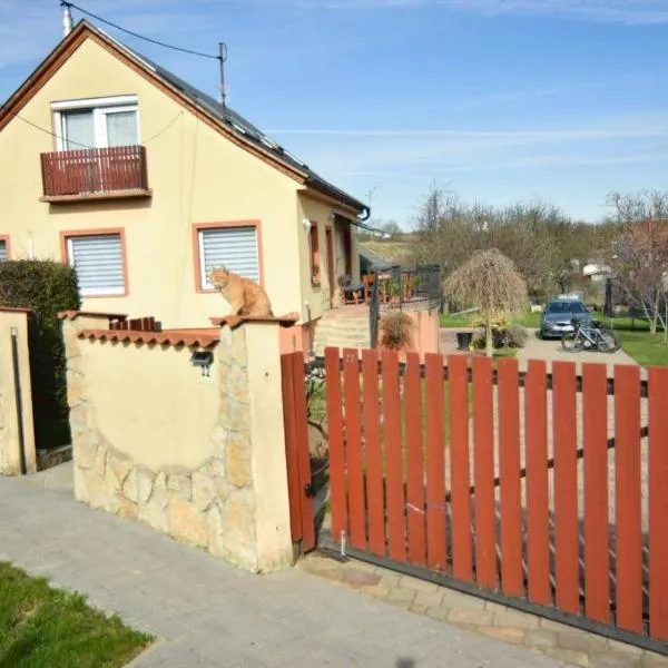 Marco Art Vendégház for 1- 8 persons, hotel en Márkó