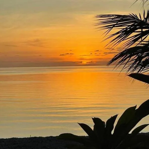 Rangiroa Sunny House, hotel v Avatoru