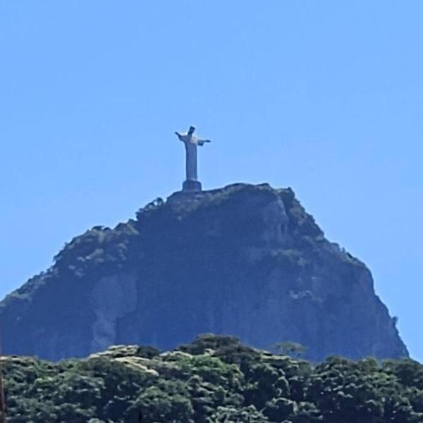 Apartamento Studio Copacabana / Próximo da praia. Excelente localização.