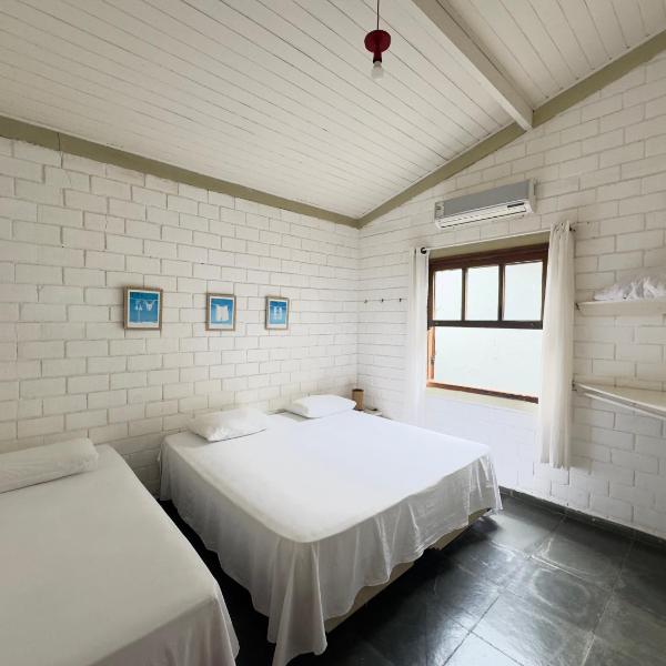 North Shore Maresias - Condominio -2 quadras da praia - Casas de 2 quartos - 80 m2 -2 banheiros -piscina sauna - estacion-churrasq privativa -wifi animais de peq porte roupa de cama e banho - Foto 2