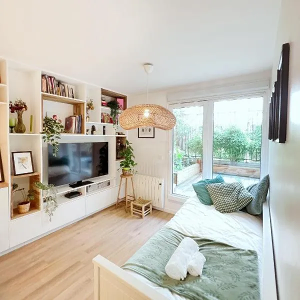 Paris15:Garden in Paris - Studio&Camping