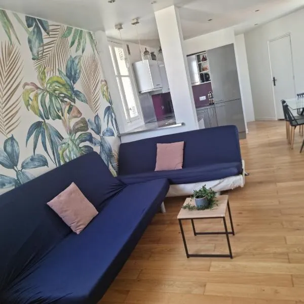 appartement spacieux et confortable – hotel w mieście Colombes