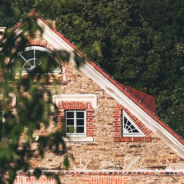 DOM PIWOWARA, hotel v destinaci Leśna