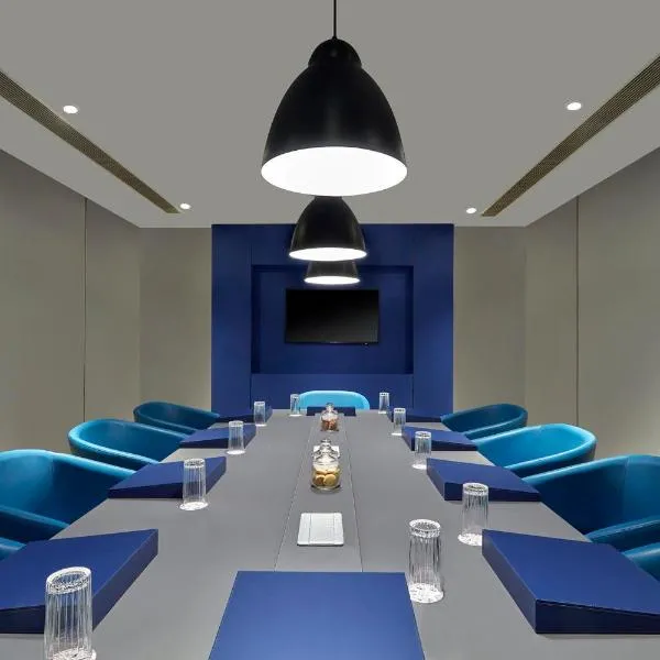 Holiday Inn Express Bengaluru Bommasandra by IHG, hotel em Bangalore
