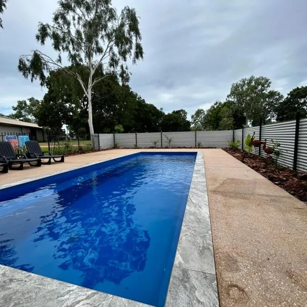 Katherine Farmstay Caravan Park, hotel em Katherine