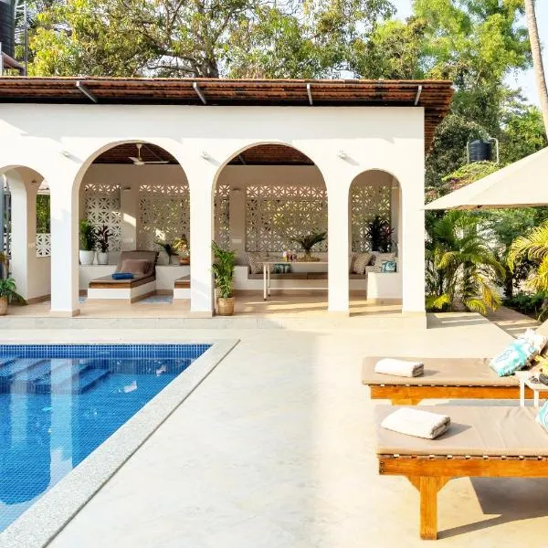 Villa Artjuna with private pool near Calangute, hotel v destinaci Saligao