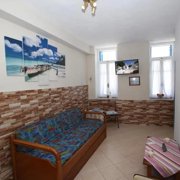 Viesnīca Paraporti Room 2 pilsētā Androsa