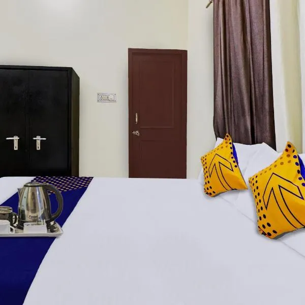 OYO Hotel Ganga PG And Home Stay, viešbutis mieste Jhājra
