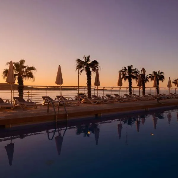 DoubleTree by Hilton Malta, ξενοδοχείο σε St Paul's Bay