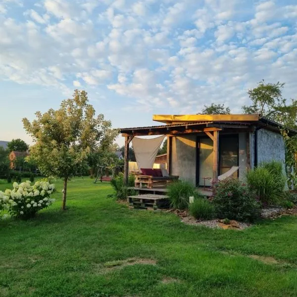 Domki nad rzeką Ełk，格拉耶沃的飯店