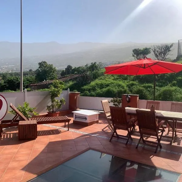 La Casita de Descanso - Das Häuschen der Ruhe - La Luz - La Orotava, hotel v destinaci La Orotava
