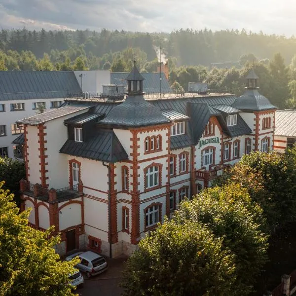 Jagusia, hotel in Kudowa-Zdrój