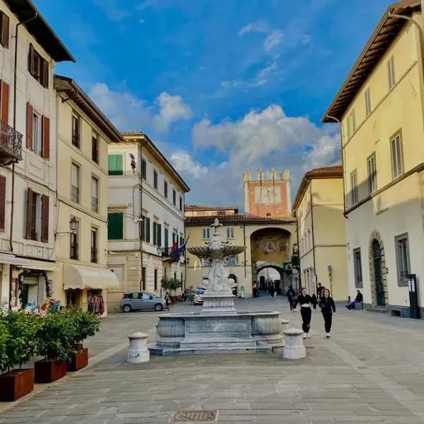 grande appartamento in versilia, hotel em Camaiore