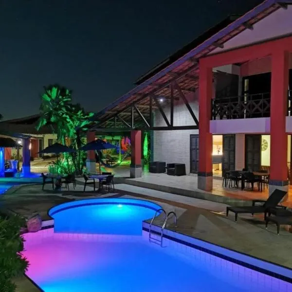 Pousada Villa Flamboyant, hotel v destinaci Beberibe