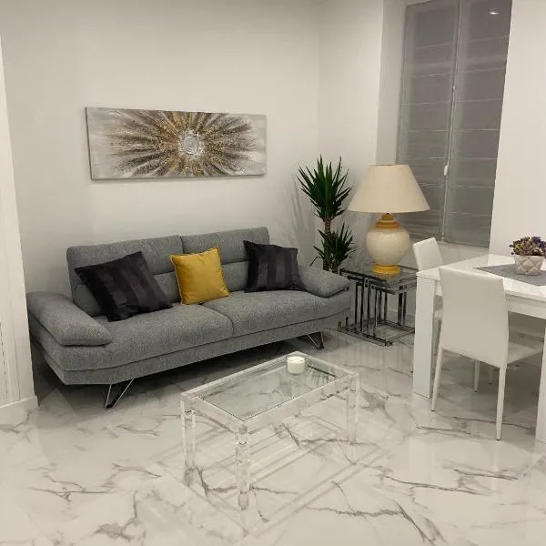Appartement 3 pièces rénové, hotel a Beausoleil