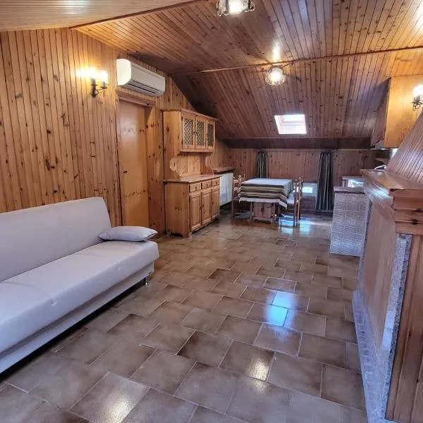 Appartamento estivo GARBINO - Misano Adriatico -RN-, hotel en Misano Adriatico