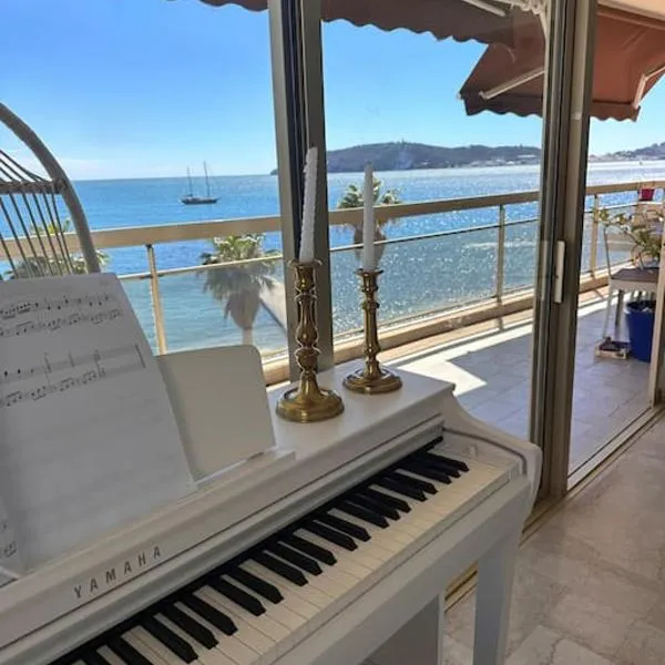 Appartement panoramique sur mer, hotel v destinácii Toulon