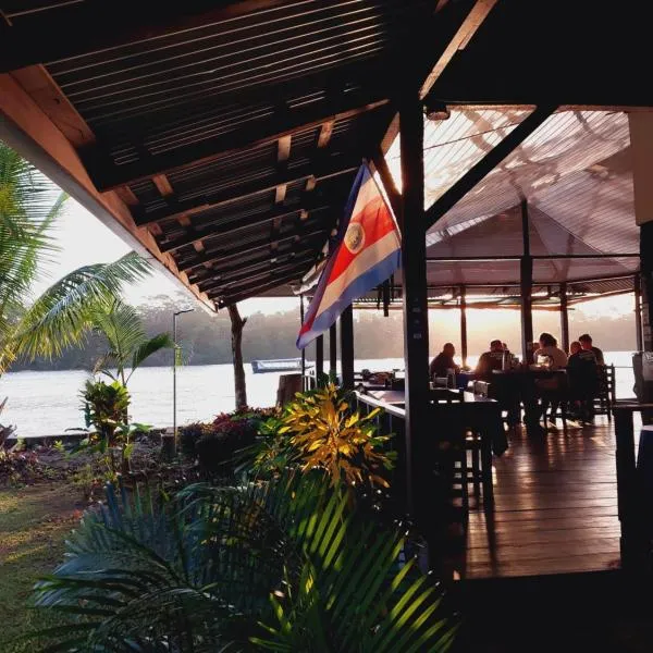 Chinitas Eco Lodge, hotel v destinaci Tortuguero
