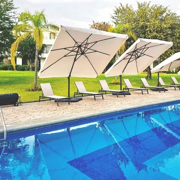A pie de Alberca, Parking, Llegada Autonoma, Duermen 12, Pet FRIENDLY, hotel v destinaci Xochitepec