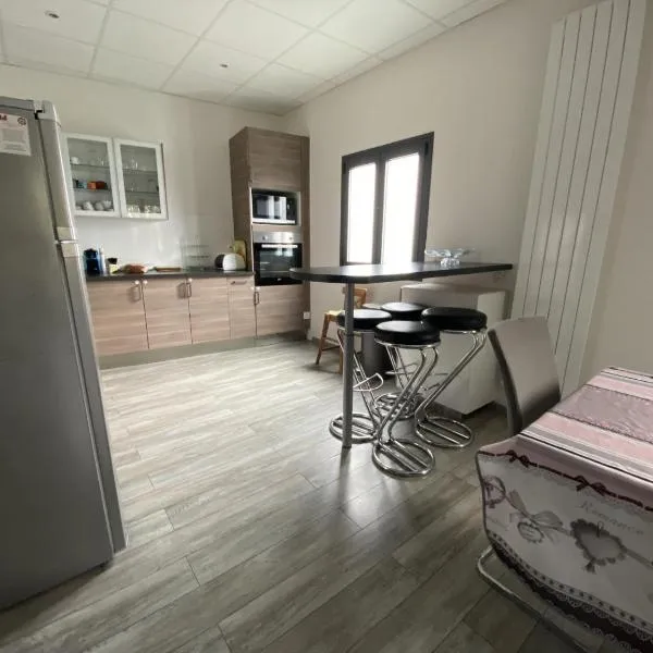 ARA Casa, hotel a Châtillon