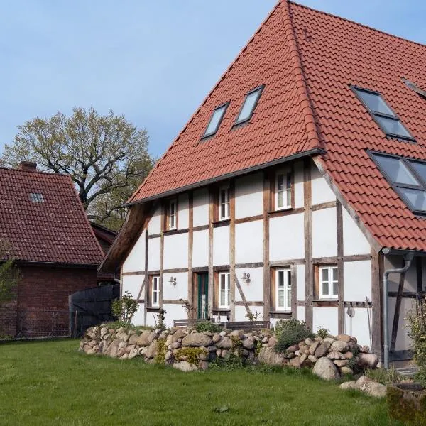 Remark Studios - Apartment - Fachwerkhaus - Zentral, hotel din Burgwedel