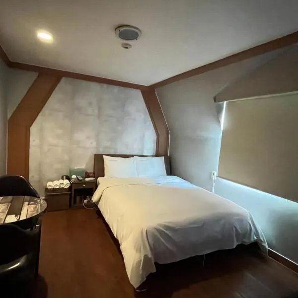 Gooreumseong motel, hotel v Soulu