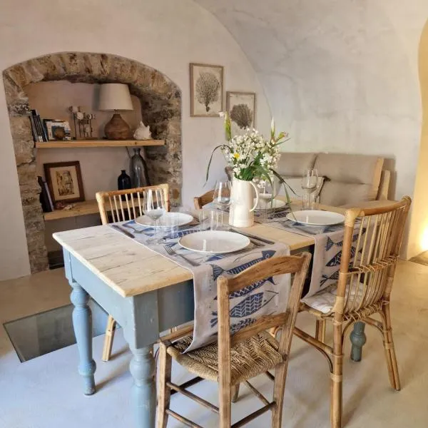 Torre degli Svizzeri, hotel a Civezza