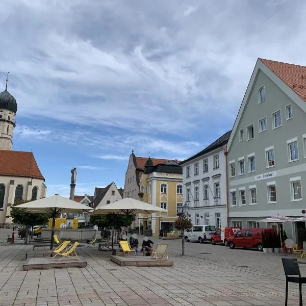 Ferienwohnung "beim Schrimpf", hotel in Ingenried