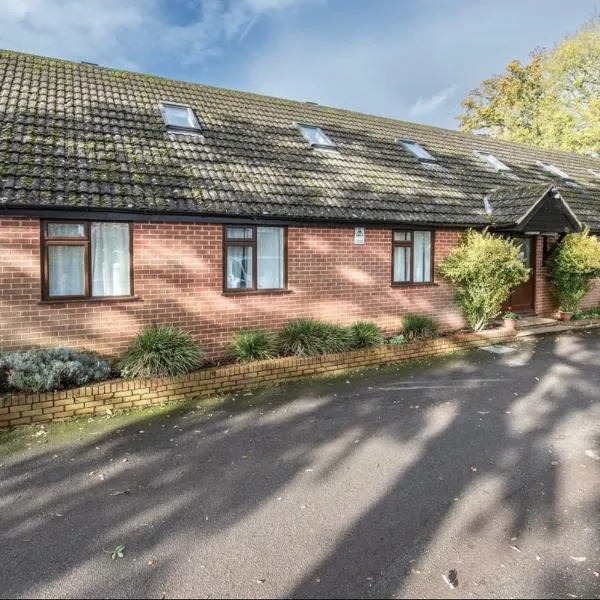 Baltic Lodge, hotel in Catthorpe