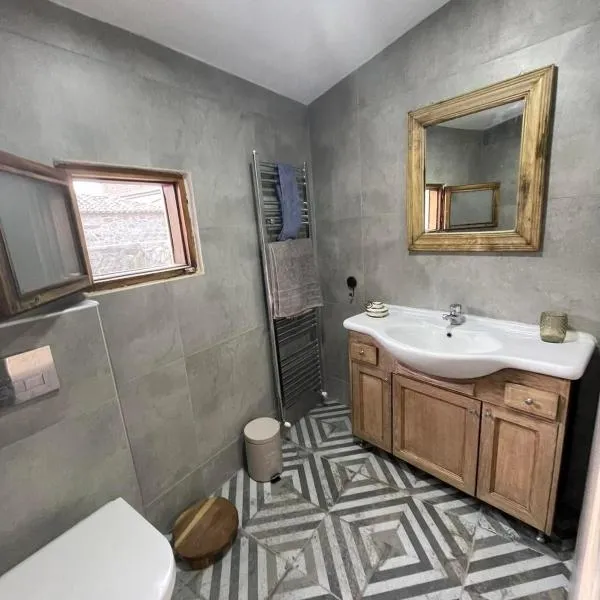 ΠΟΛΥΞΕΝΗ -ΕΚΑΒΗ, hotel sa Kondiás