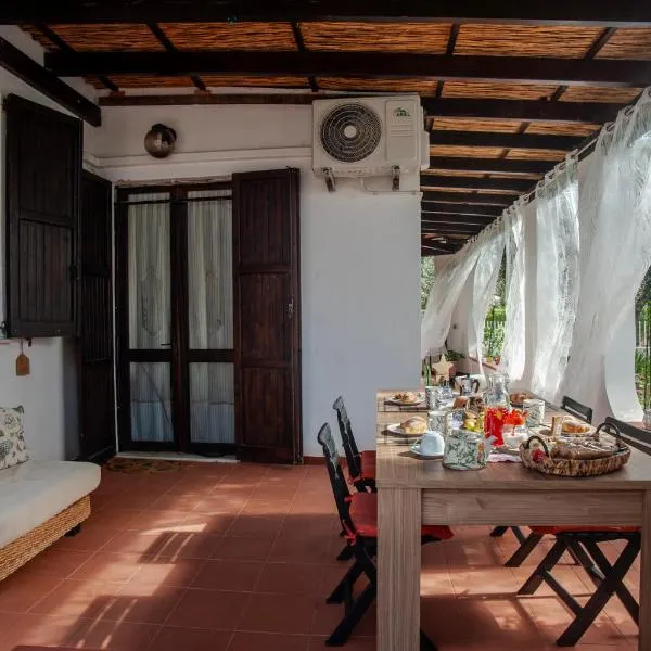 Sardinia Del Sud, hotel Porto Columbu - Perdʼe Saliban
