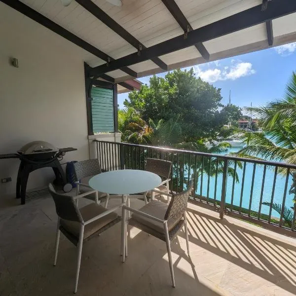 Island View Apartment by Simply-Seychelles, hotel v destinaci Eden Island