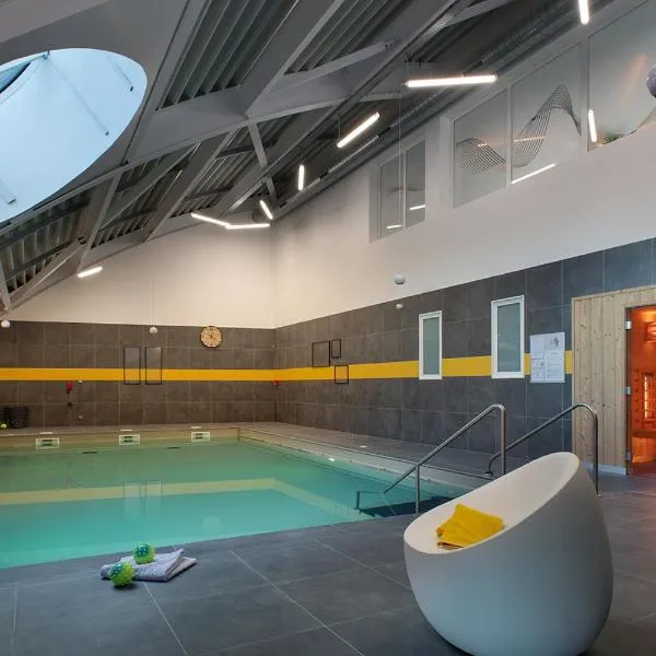 Domitys l'Esquisse, hotel v destinaci Valenciennes