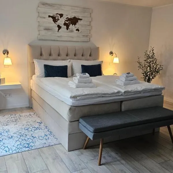 Enny Suite Apartment im schönen Rheinland, מלון בלוהמר