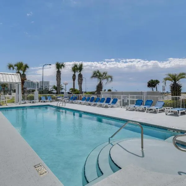Condo with Pool Access Walk to Cotton Bayou Beach!, hotel in Orange Beach