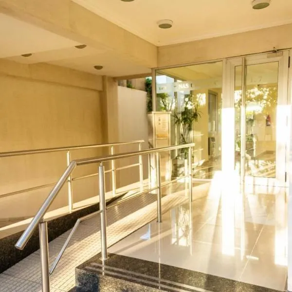 Departamento Urquiza II, hotel in Santa Rosa
