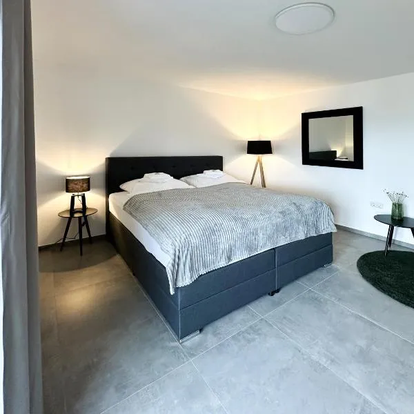 Si-View Doppelzimmer mit Balkon Zimmer 1 - Hotel, hotel v destinaci Siegen