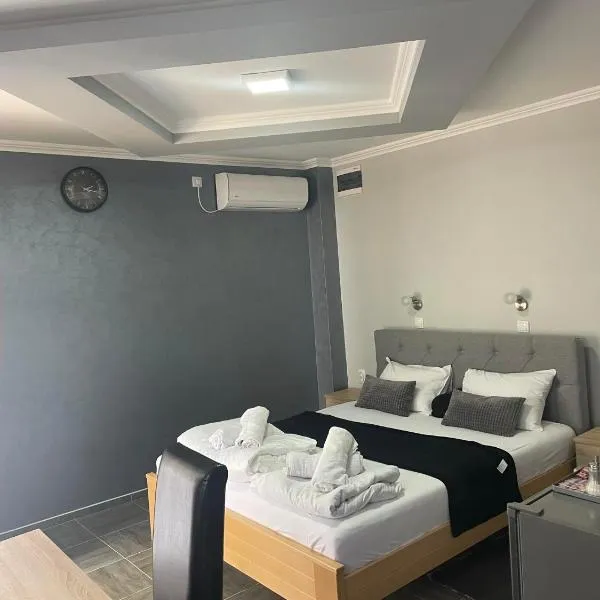 Feher Akac Guest House โรงแรมในปาลิช