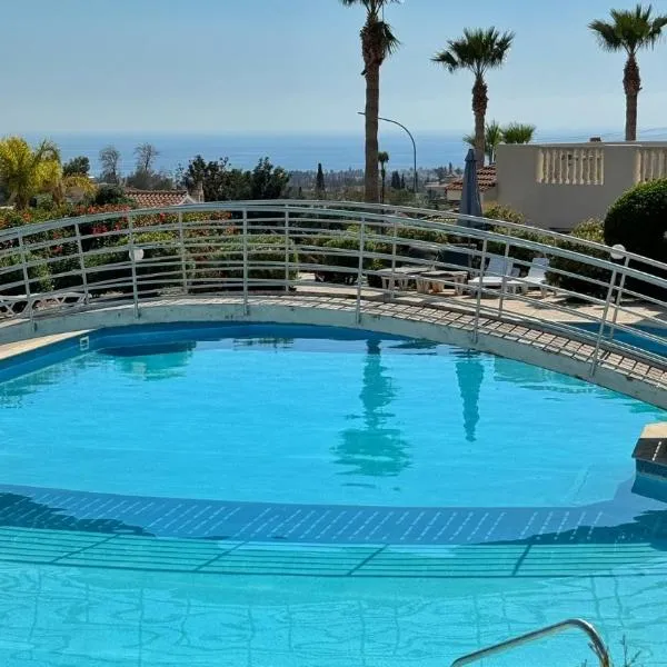 Peyia Paradise Apt, hotel v destinaci Pegeia