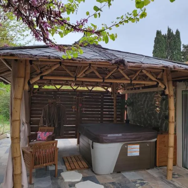 Au secret des Brégines, hotel v destinaci Béziers