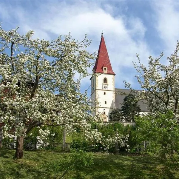 Pension Kirchleitn, hotel v destinaci Turnau