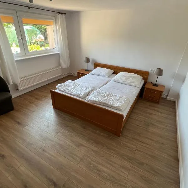 Apartament ~ Nad Zatoką, hotel in Jastarnia