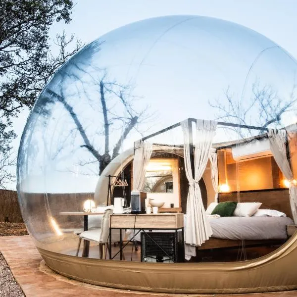 Horizonte Bubble rooms, hotel di Cortegana
