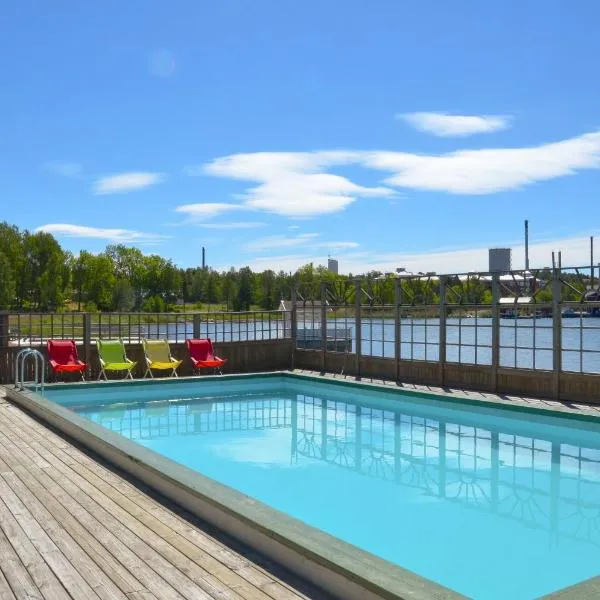 Strandbergs Stugor, hotel in Mariehamn