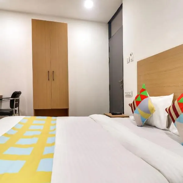 OYO Home Basera Homes, hotel em Hasanganj